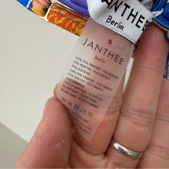 Janthee Tropical Floral Bikini Set - zorah top Ella bottom size S  nwt - Picture 9 of 9